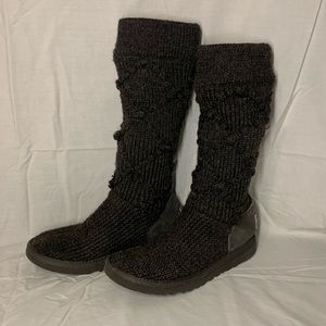 Gray knit ugg boots!✨